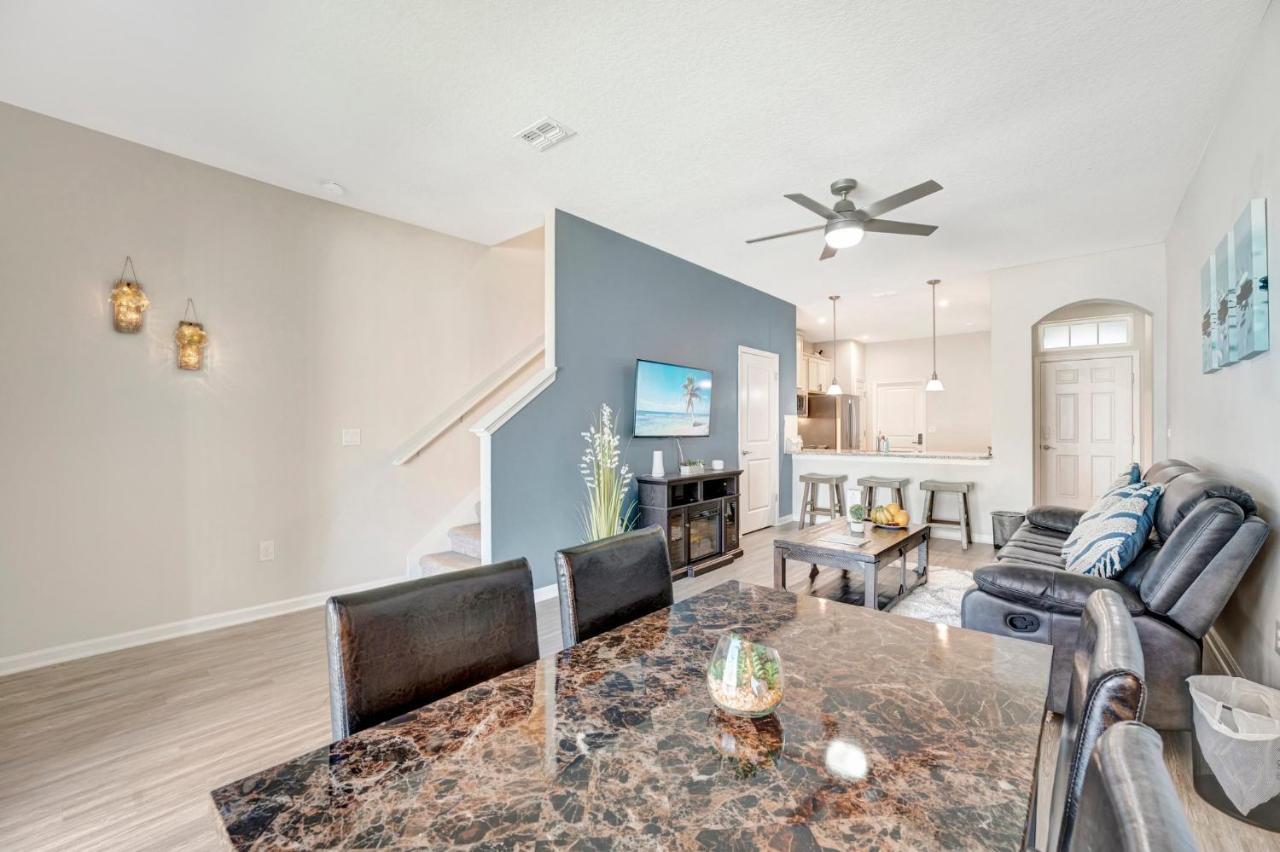 Zenhomes In Heart Of Brandon Convenient Location Exterior foto